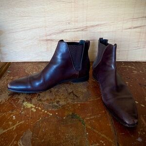 Zegna Leather Chelsea Boot, Luxury Footwear Size 9.5